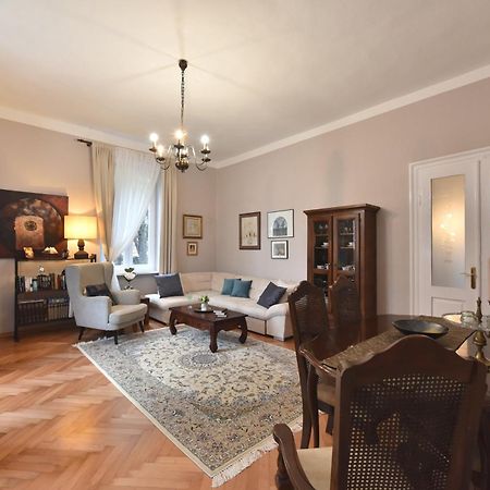 Zadar Center Beach Apartment - Directly On The Sea Eksteriør billede