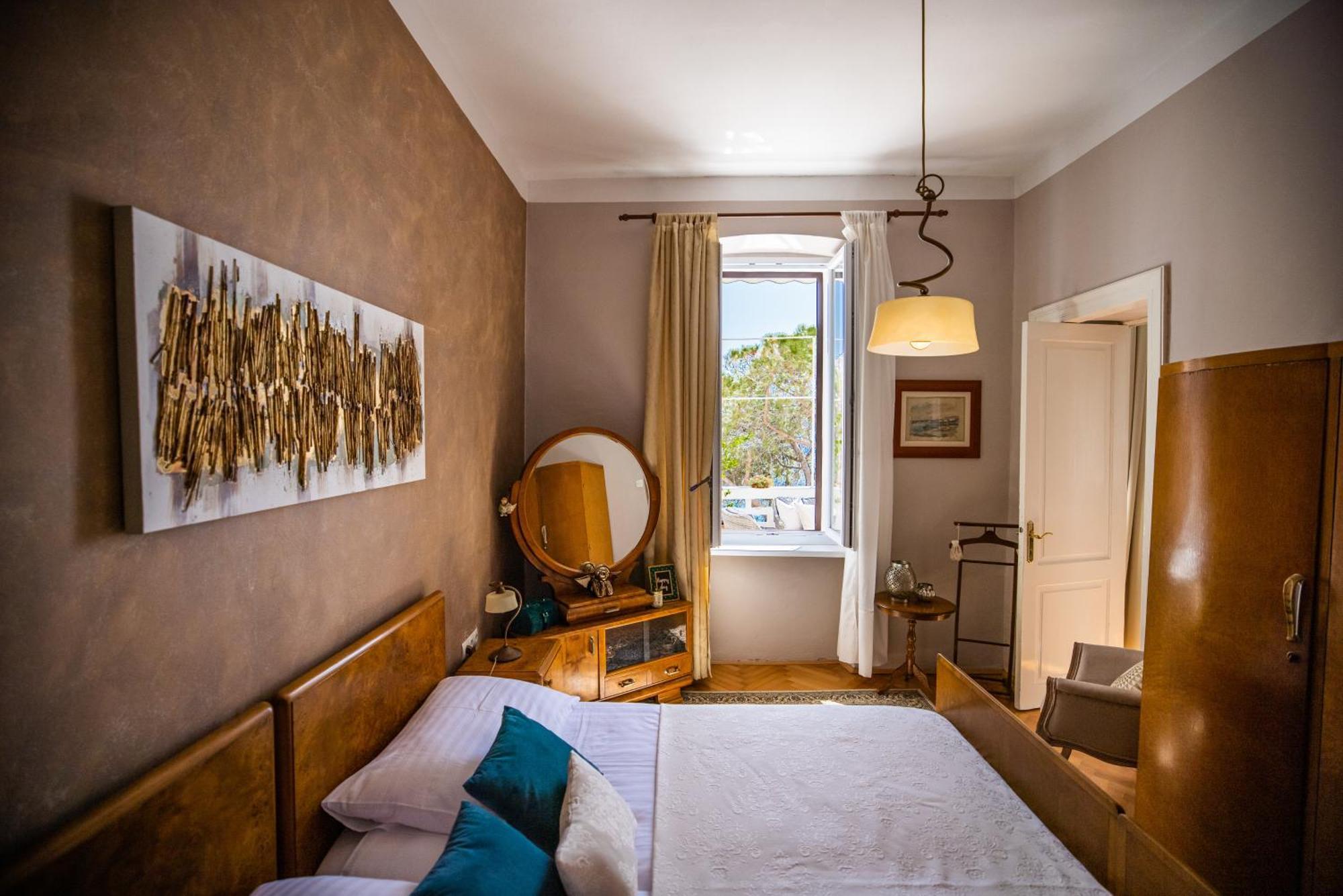 Zadar Center Beach Apartment - Directly On The Sea Eksteriør billede
