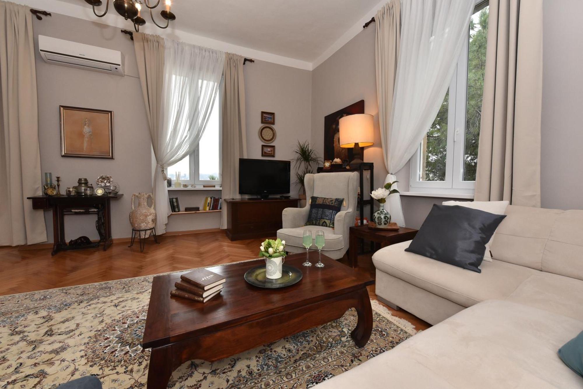Zadar Center Beach Apartment - Directly On The Sea Eksteriør billede