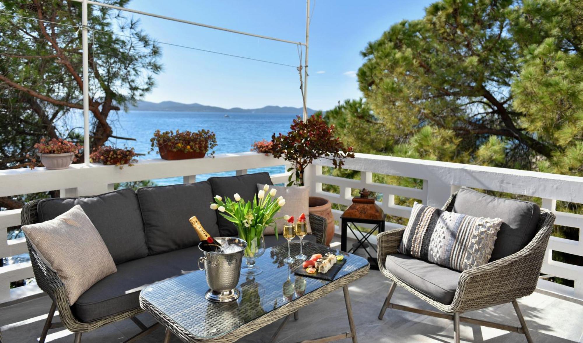 Zadar Center Beach Apartment - Directly On The Sea Eksteriør billede